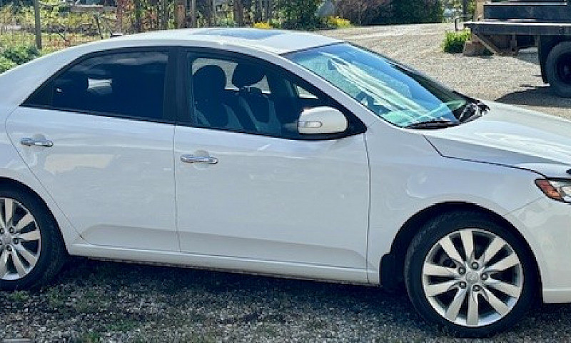 2010 Kia Forte Sx...