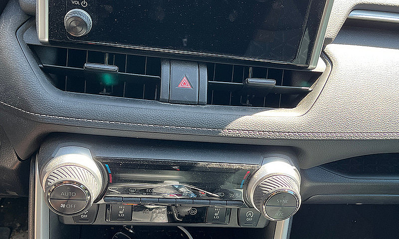 2023 Toyota Rav4 Xle...