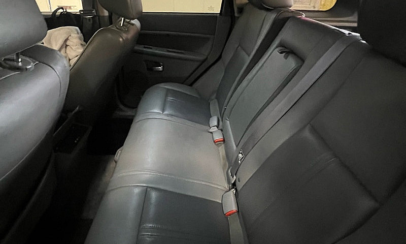 2005 Jeep Grand Cher...