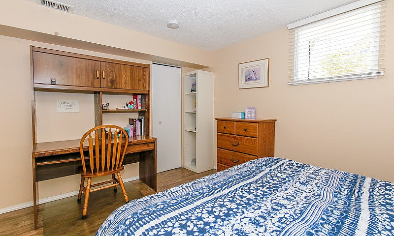 2 Bedroom Basement S...
