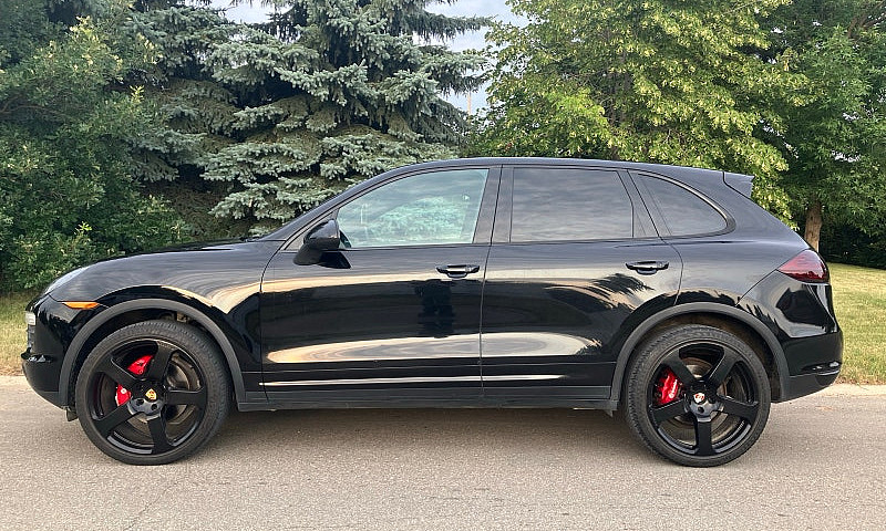 2012 Porsche Cayenne...