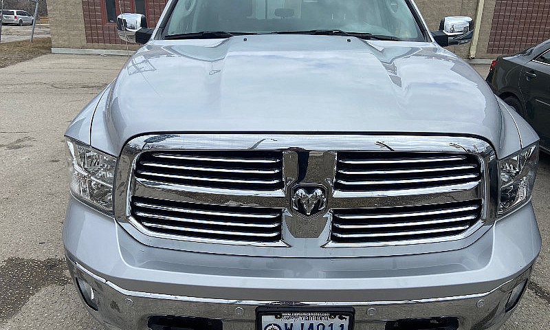 18 Ram Bighorn Awd L...