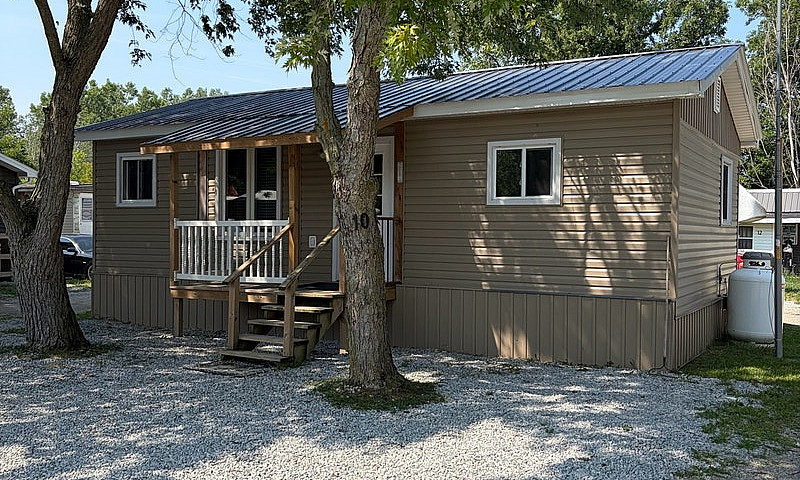 2 Bedroom, 1 Bath Ho...