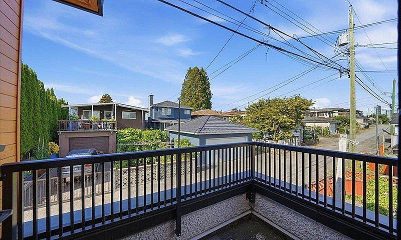 Vancouver, New 2 Bed...