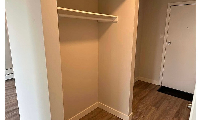 1-Bedroom Apartment ...