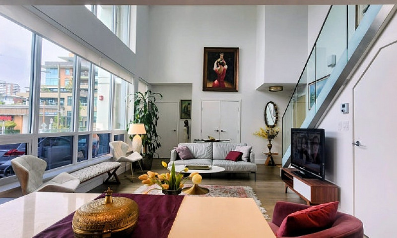 Ultra-Luxury Townhom...