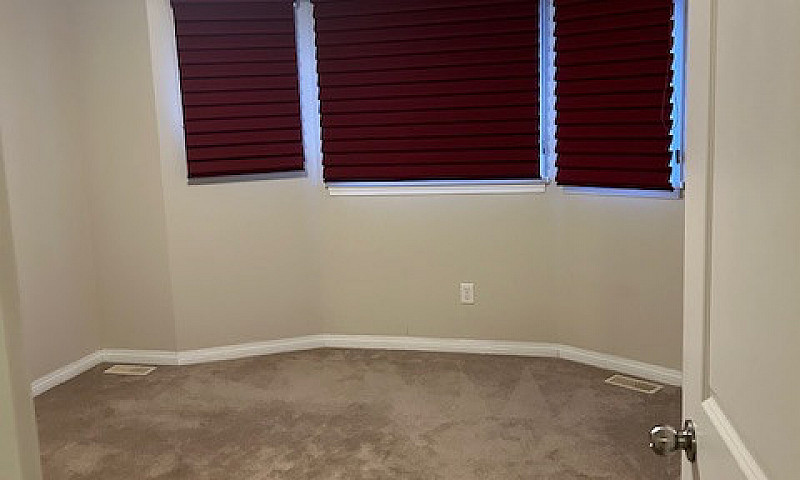 Townhouse For Rent...