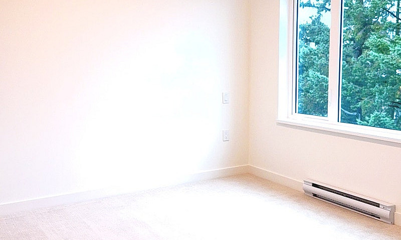  $2,000/Mo! Brand Ne...