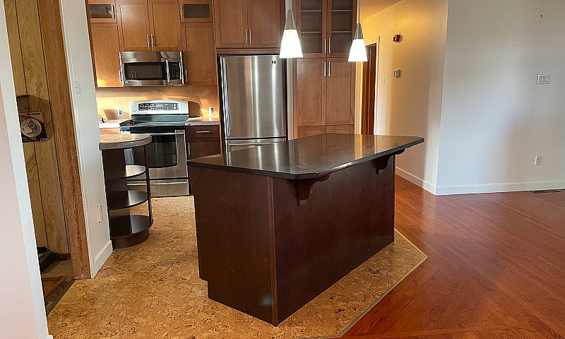 Beautiful 2 Bedroom ...
