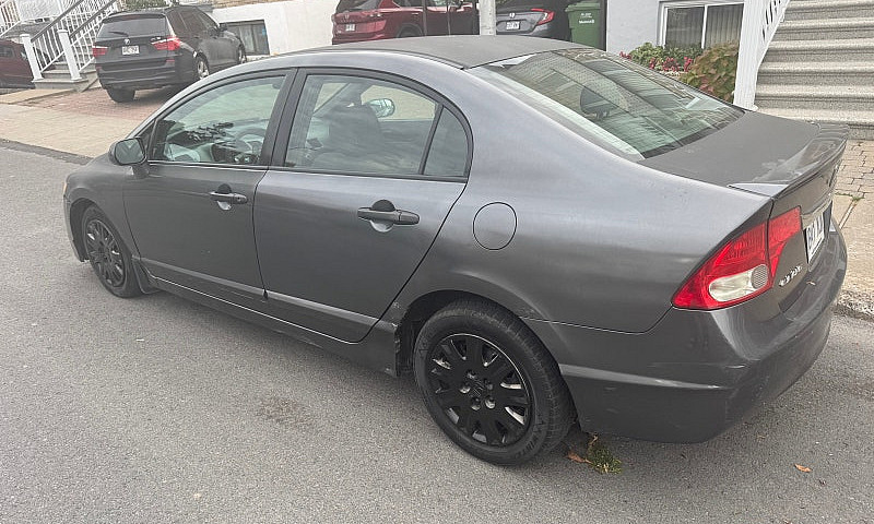 Honda Civic 2010...