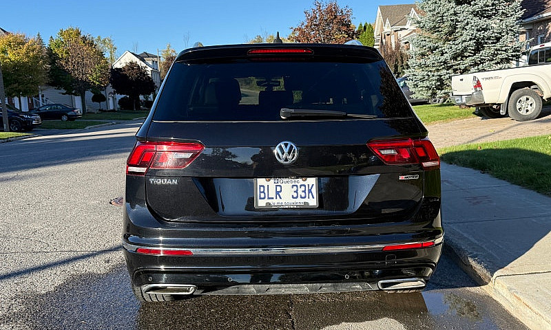 Volkswagen Tiguan ...