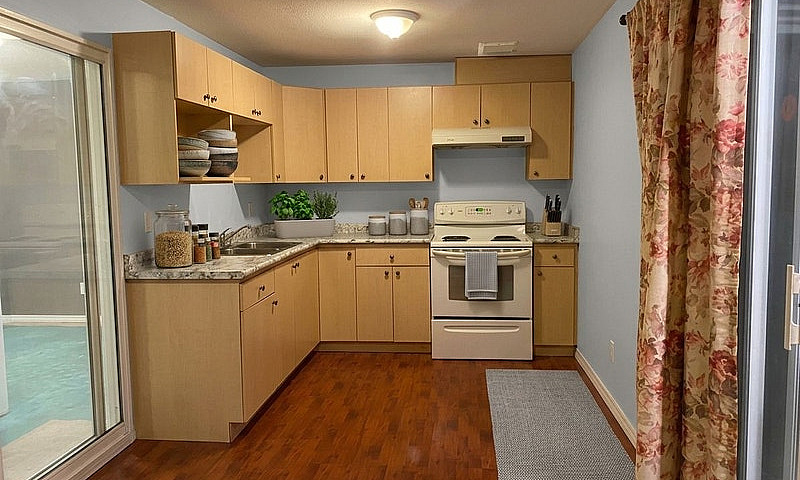 Two Bedroom Legal Wa...
