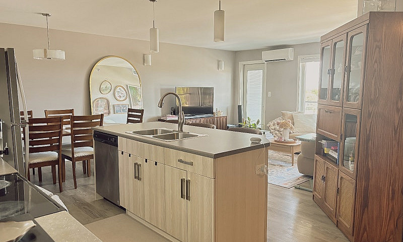 2 Bed 1 Bath, With E...