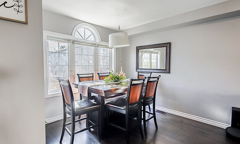 3 Bed 4 Bath Townhou...