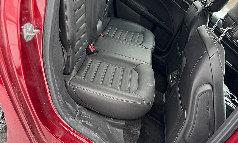 2014 Ford Fusion Se ...