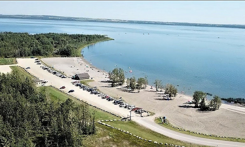 Sandy Point Resort L...