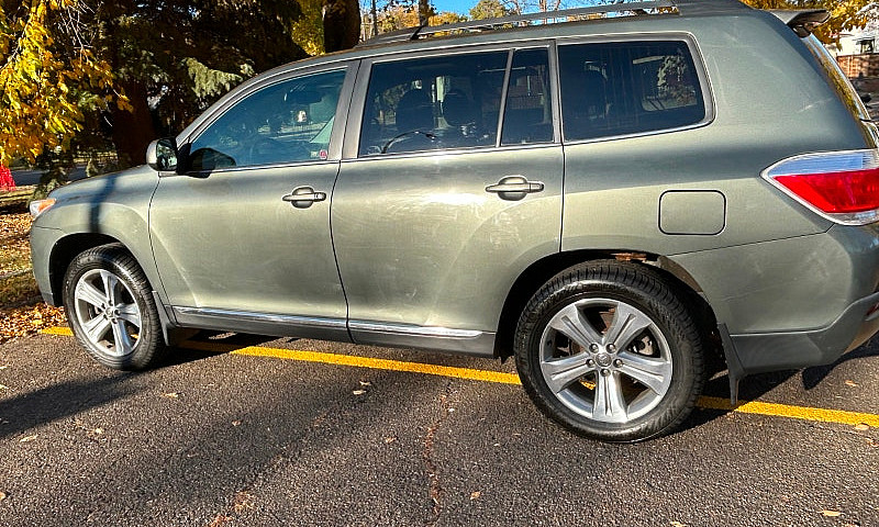 2013 Toyota Highland...
