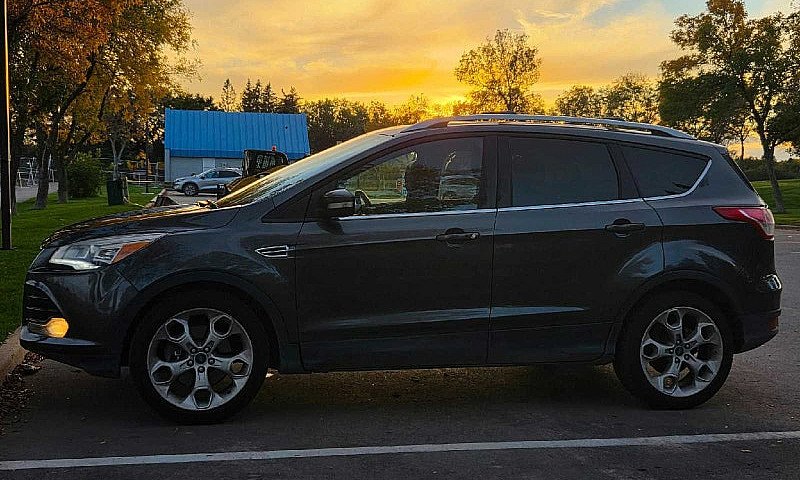 2015 Ford Escape Tit...