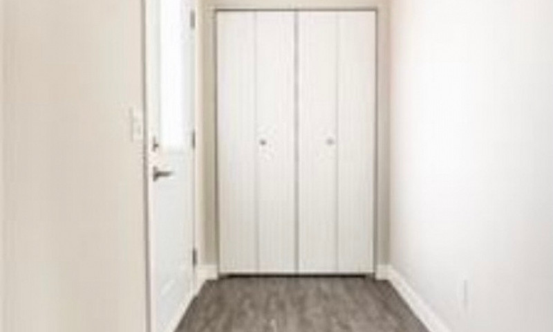 4 Bedroom Duplex Wit...