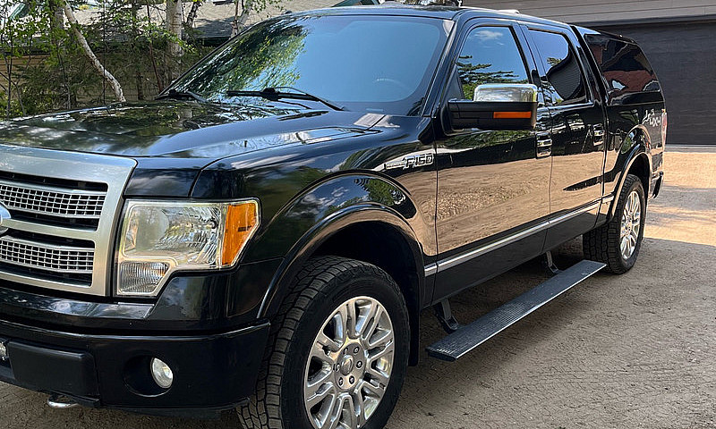Ford F150 Platinum I...