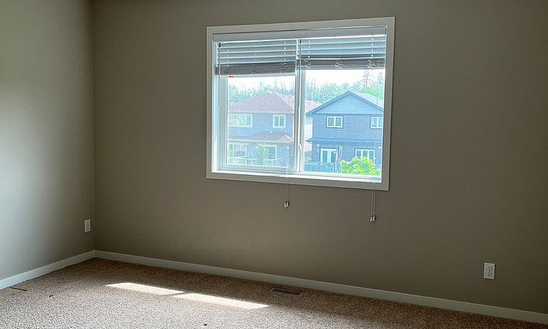 3-Bedroom Walkout Ho...