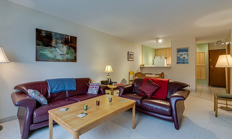 Nutana 1 Bed Apartme...