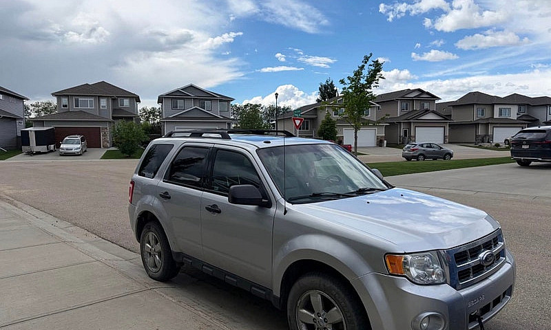 2011 Ford Escape...