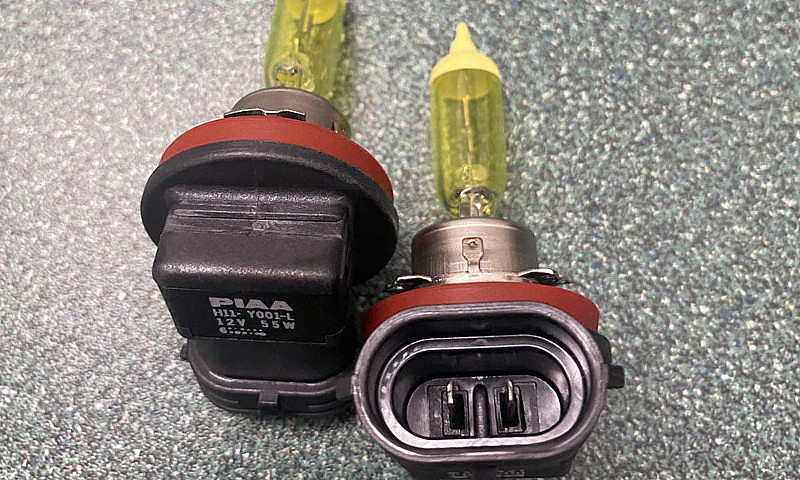 Piaa H11 Bulbs In So...