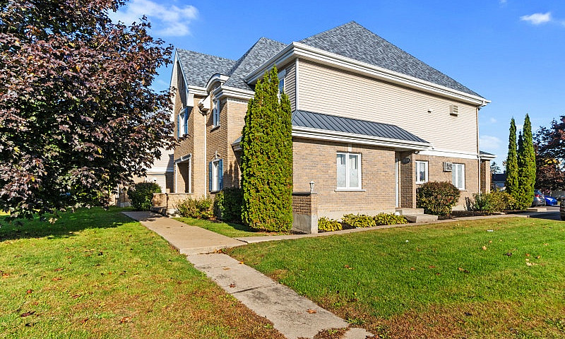 Quadruplex À Vendre ...