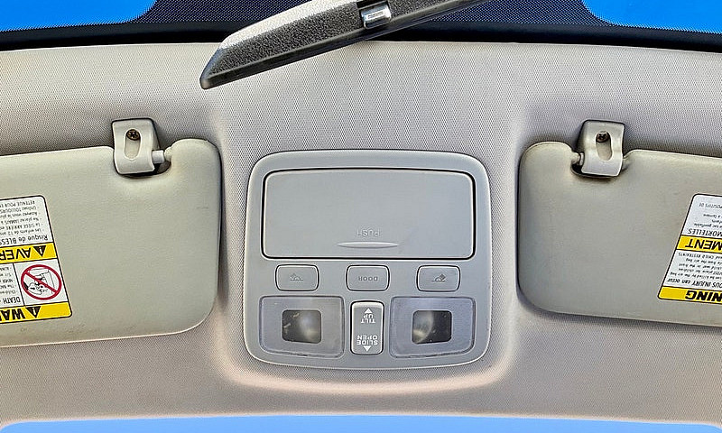 2011 Hyundai Accent ...