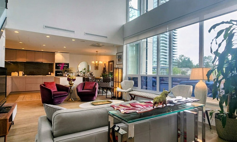 Ultra-Luxury Townhom...