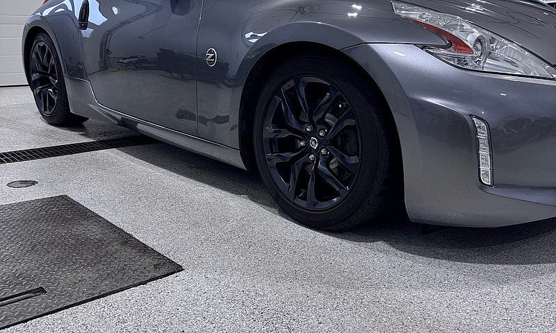 2016 Nissan 370Z - L...
