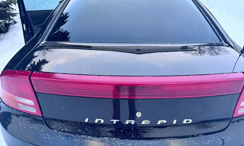 2001 Chrysler Intrep...