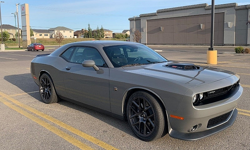 2017 Dodge Challenge...