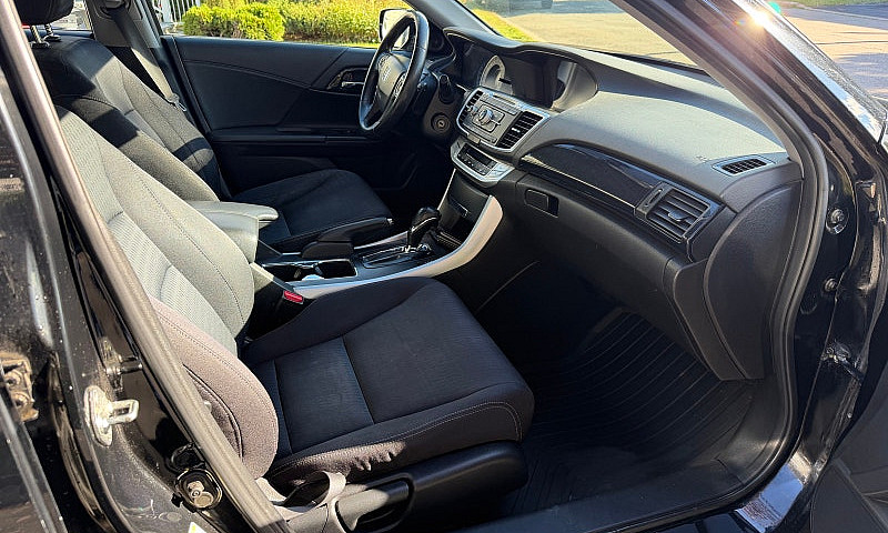 Honda Accord ...