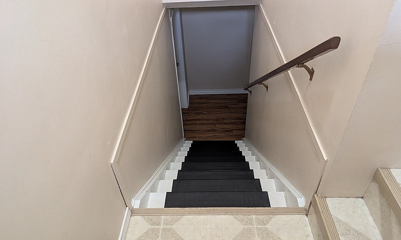 Cozy 1 Bed, 1 Bath B...
