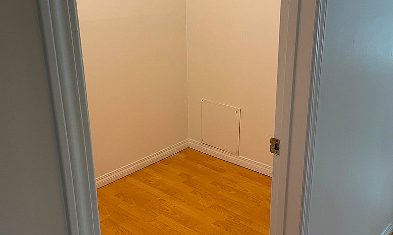 Cozy 1 Bedroom Apart...