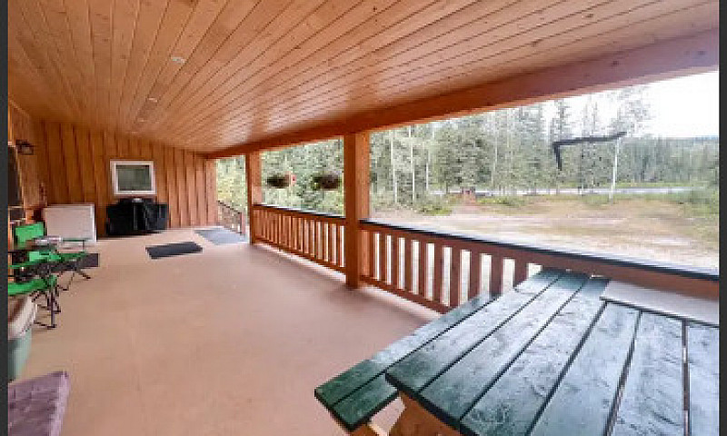 Acreage On The Klond...