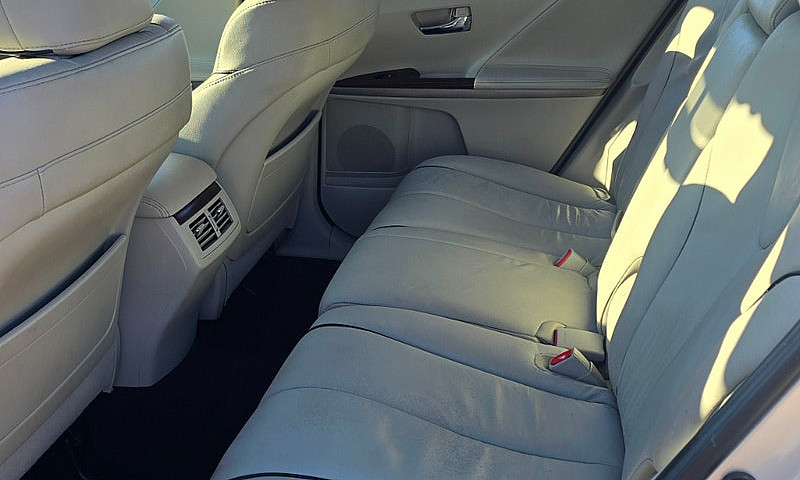 2011 Toyota Venza Li...