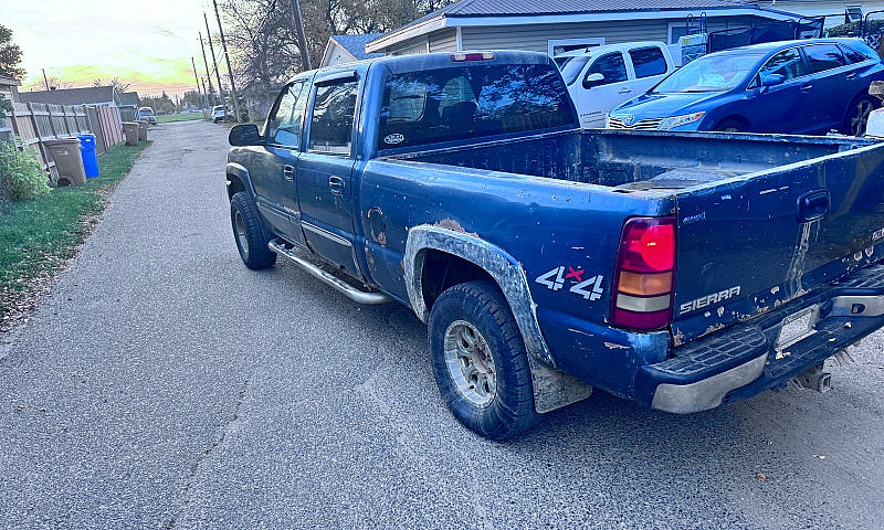 2006 Gmc Sierra...