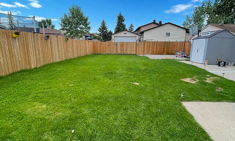 Full Basement For Re...