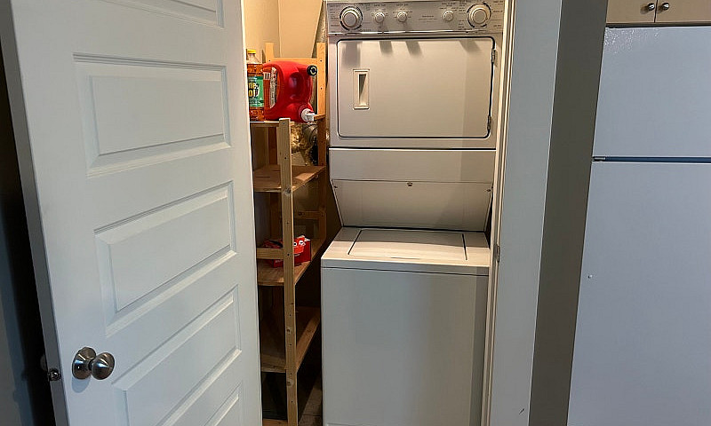 Spacious 1,000 Sq Ft...