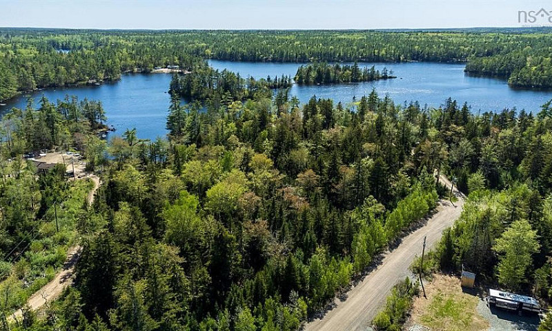 1.54 Acre Lot On Bea...