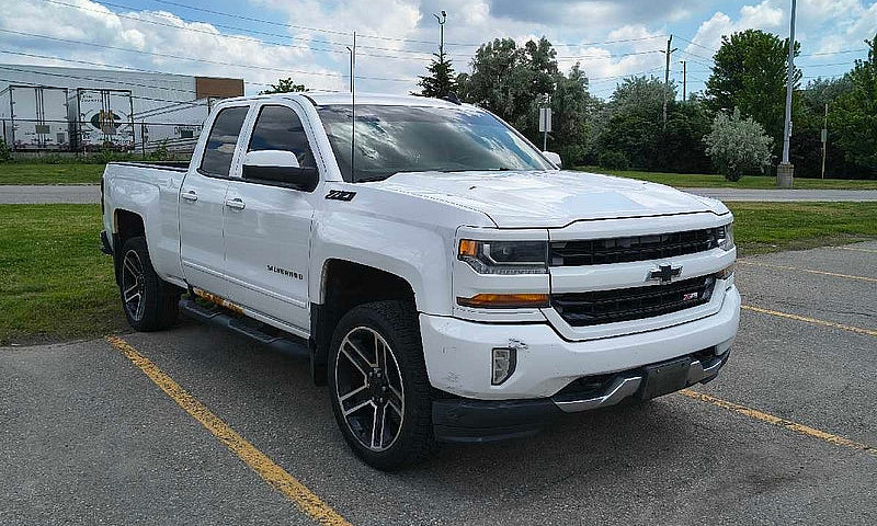 2017 Chevrolet Silve...