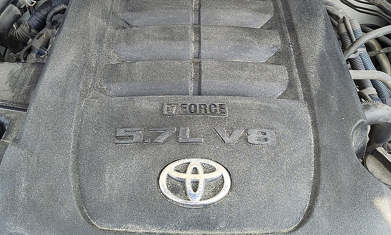 2013 Toyota Sequoia ...