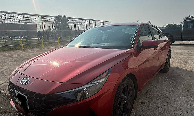 2022 Hyundai Elantra...
