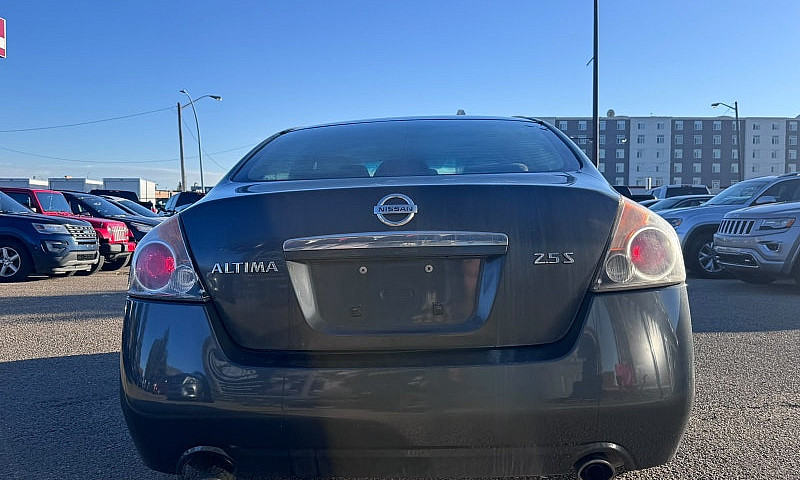 2007 Nissan Altima 2...