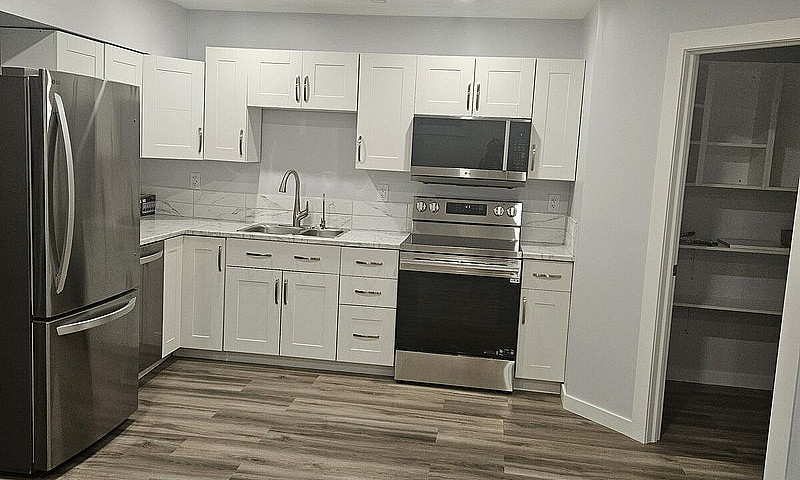 Spacious 1 Bedroom S...