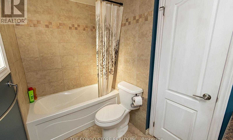 3 Beds 2 Baths - Tow...