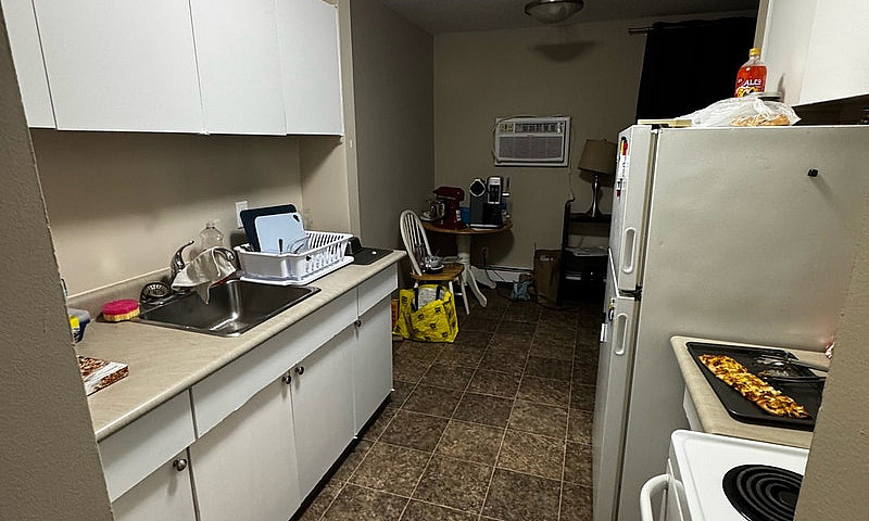 2 Bedroom 1.5 Bath -...